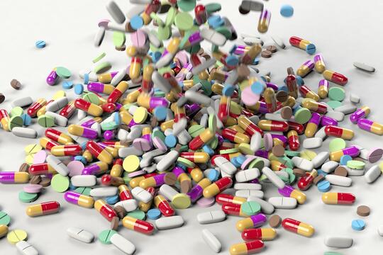 For mye: Det brukes for mye antibiotika og nå tester det britiske helsevesen en ny betalingsmodell for antibiotikautvikling. Illustrasjon: Pixabay